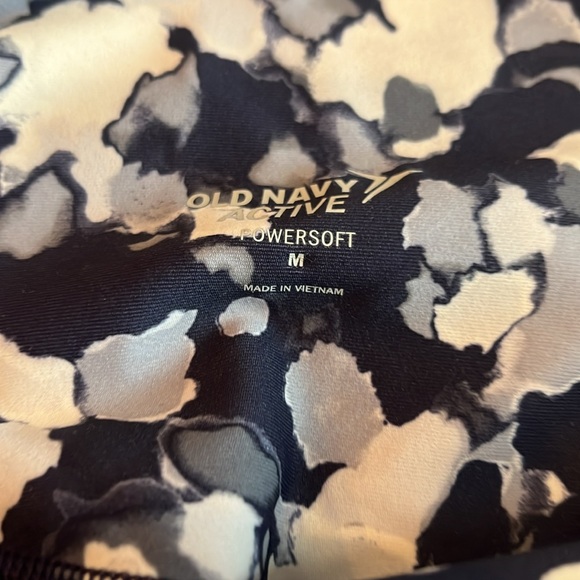 Old navy leggings - size m 7/8 length - Picture 4 of 13